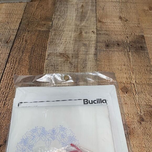 Vintage 1993 Bucilla Pillowcase Christmas Doll Stamped Embroidery Kit 83105 NIP - Picture 4 of 6